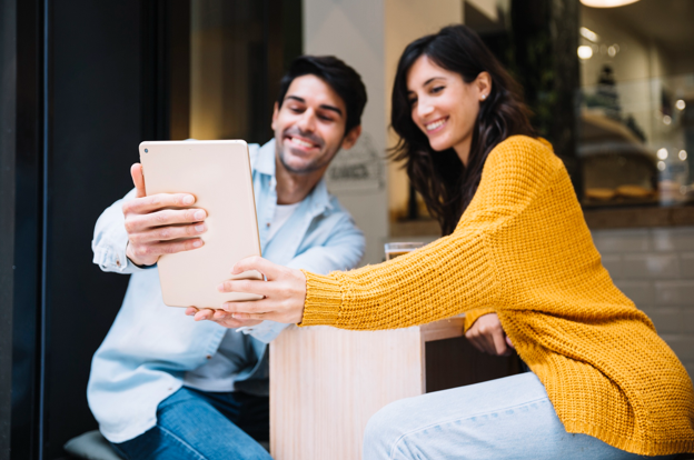 5 Ways Businesses Are Using Custom Music Cards to Engage Customers