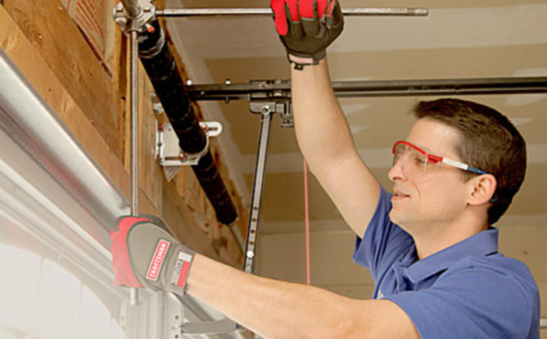 What’s the Average Turnaround Time for Garage Door Repairs in Greenwood?